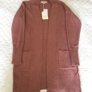 Brand new mauve cardigan. Size S